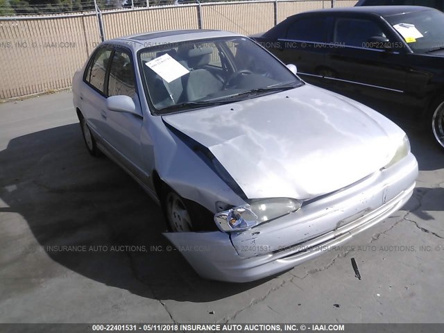 1NXBR18E8XZ206928 - 1999 TOYOTA COROLLA VE/CE/LE 银色 照片 1