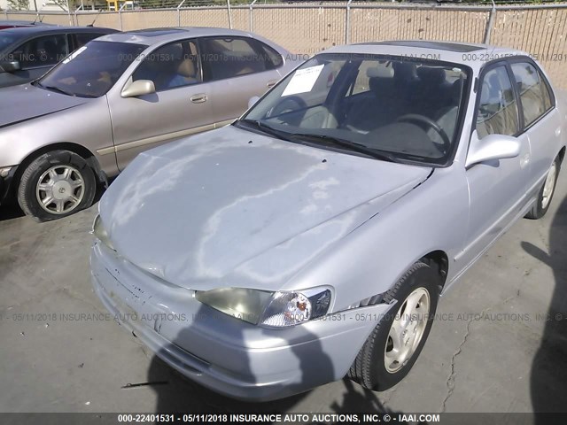 1NXBR18E8XZ206928 - 1999 TOYOTA COROLLA VE/CE/LE 银色 照片 2