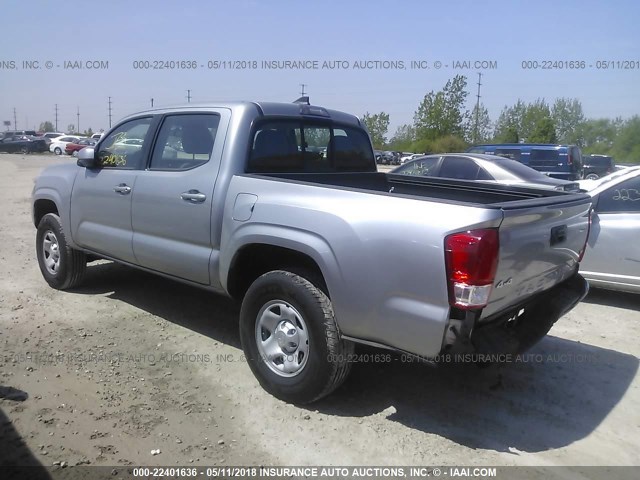 3TMCZ5AN7HM116248 - 2017 TOYOTA TACOMA DBL CAB/SR/TRDSPT/OR/PRO ვერცხლისფერი ფოტო 3