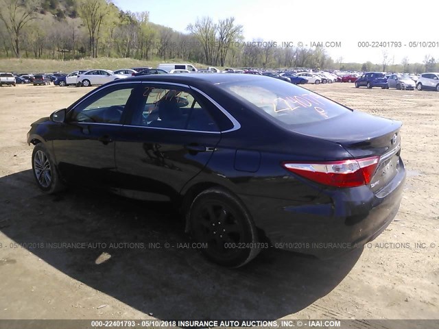 4T1BF1FK9GU612301 - 2016 TOYOTA CAMRY LE/XLE/SE/XSE 黑色 照片 3