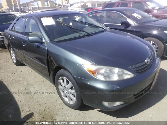 JTDBE30K530157539 - 2003 TOYOTA CAMRY LE/XLE GREEN photo 1
