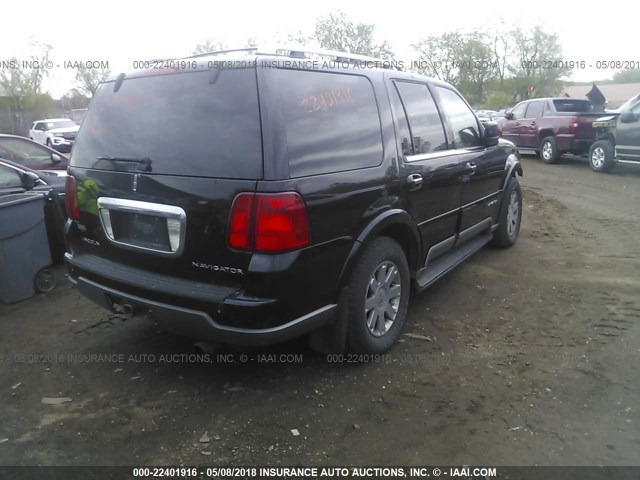 5LMFU28R33LJ35532 - 2003 LINCOLN NAVIGATOR BLACK photo 4