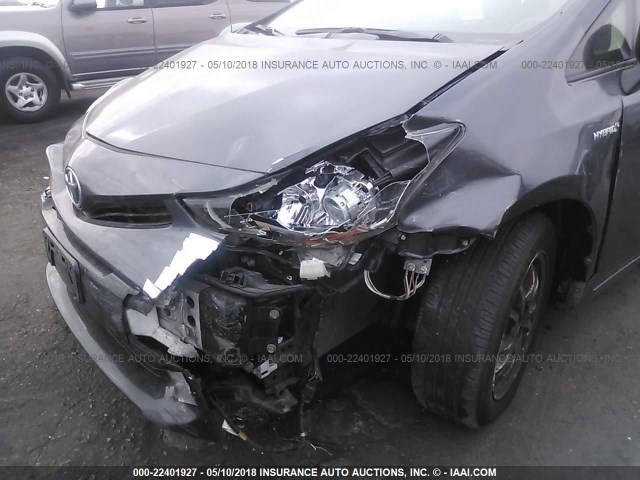 JTDZN3EUXFJ039350 - 2015 TOYOTA PRIUS V GRAY photo 6