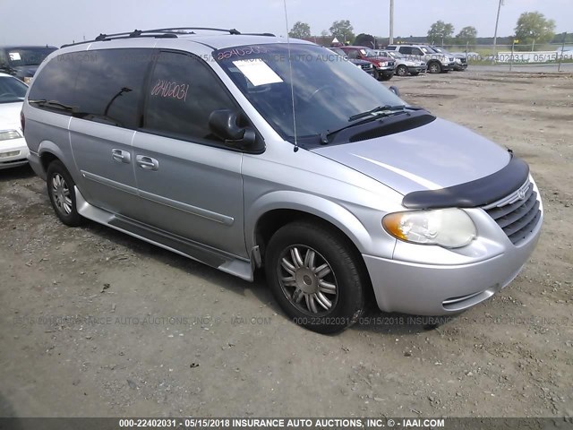 2C4GP54L65R196910 - 2005 CHRYSLER TOWN & COUNTRY TOURING SILVER photo 1