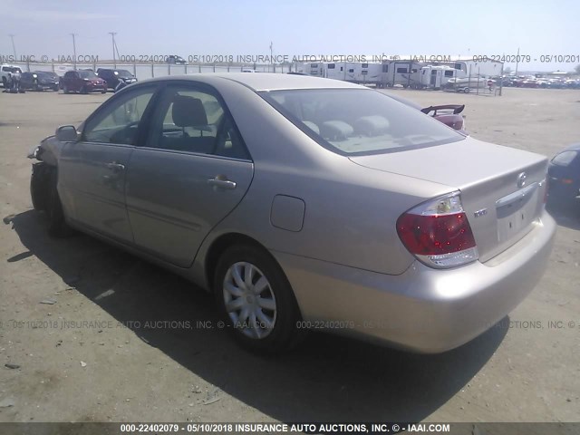 4T1BE32K46U123386 - 2006 TOYOTA CAMRY LE/XLE/SE TAN photo 3
