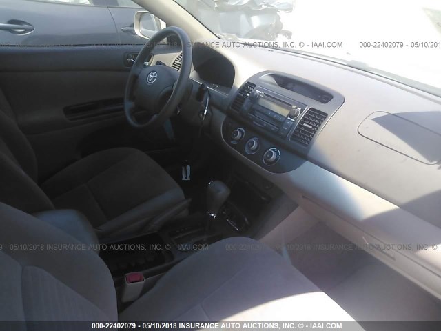 4T1BE32K46U123386 - 2006 TOYOTA CAMRY LE/XLE/SE TAN photo 5