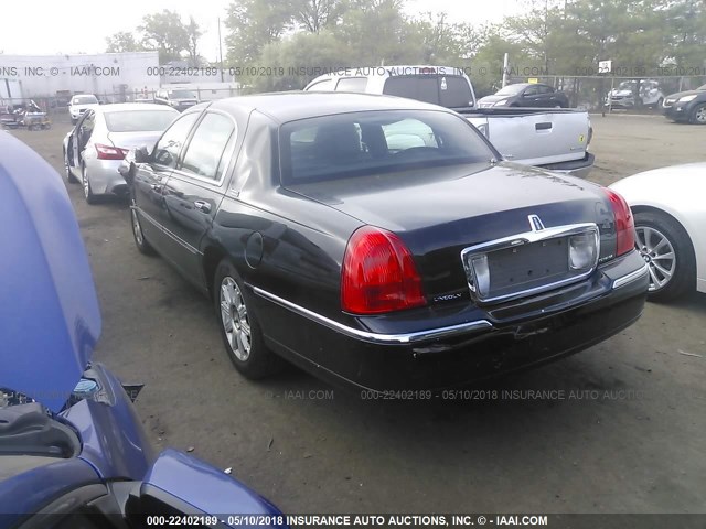 2LNBL8CV6BX765848 - 2011 LINCOLN TOWN CAR SIGNATURE LIMITED BLACK photo 3