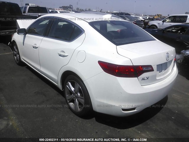 19VDE1F30EE011890 - 2014 ACURA ILX 20 WHITE photo 3