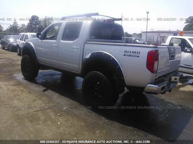 1N6AD07WX7C466480 - 2007 NISSAN FRONTIER CREW CAB LE/SE/OFF ROAD GRAY photo 3