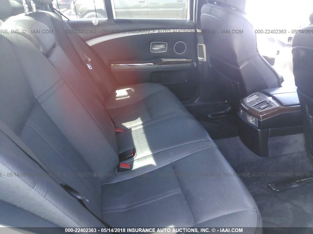 WBAHL83578DT13628 - 2008 BMW 750 I SILVER photo 8