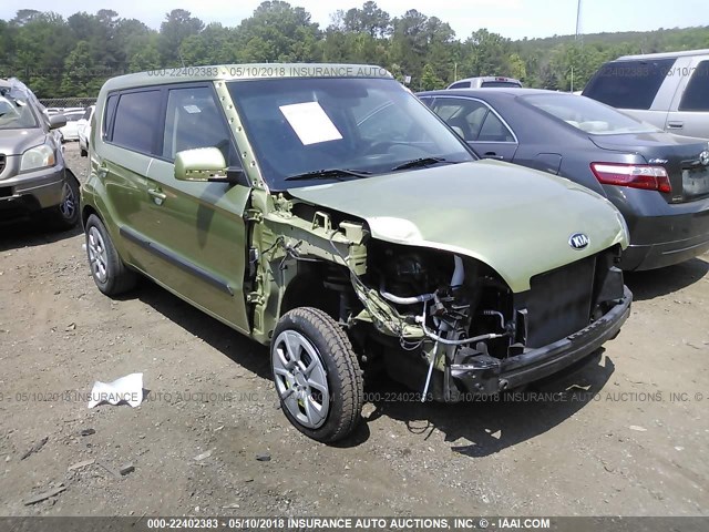 KNDJT2A5XD7619820 - 2013 KIA SOUL GREEN photo 6