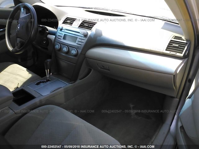JTNBE46KX73069258 - 2007 TOYOTA CAMRY NEW GENERAT CE/LE/XLE/SE GOLD photo 5