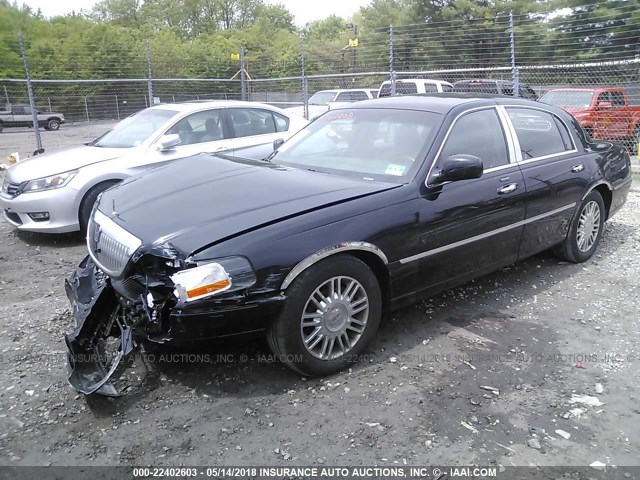 2LNHM82V09X619481 - 2009 LINCOLN TOWN CAR SIGNATURE LIMITED BLACK photo 2