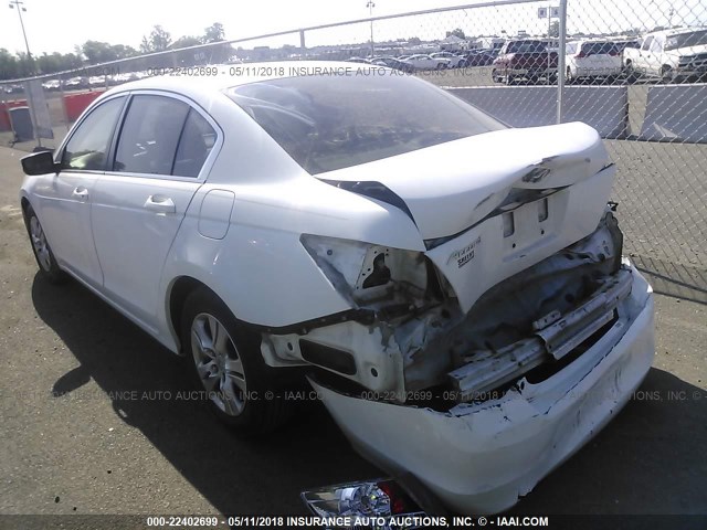 1HGCP26409A082691 - 2009 HONDA ACCORD LXP WHITE photo 3