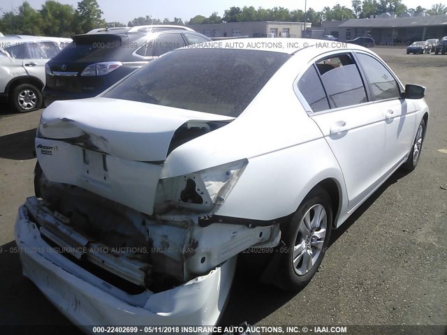 1HGCP26409A082691 - 2009 HONDA ACCORD LXP WHITE photo 4