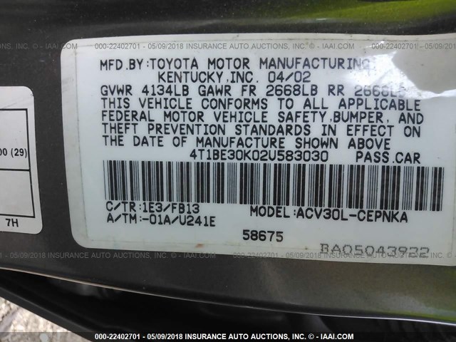 4T1BE30K02U583030 - 2002 TOYOTA CAMRY LE/XLE/SE ნაცრისფერი ფოტო 9