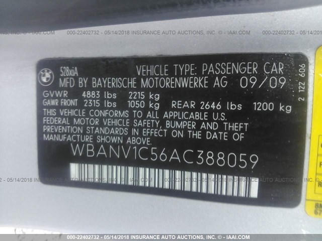 WBANV1C56AC388059 - 2010 BMW 528 XI SILVER photo 9