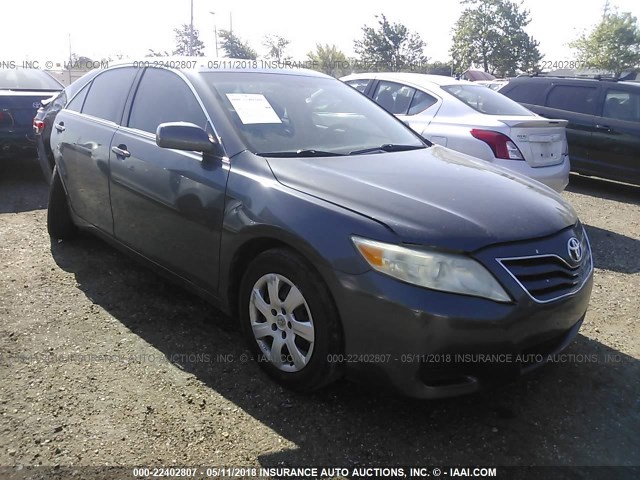 4T1BF3EK6BU719344 - 2011 TOYOTA CAMRY SE/LE/XLE ნაცრისფერი ფოტო 1