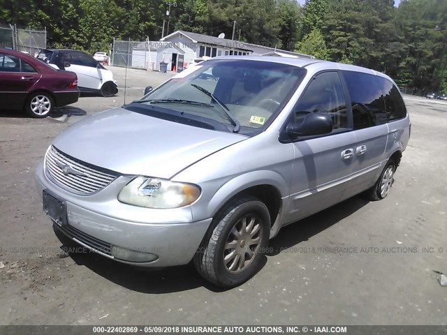 2C8GP54L52R693506 - 2002 CHRYSLER TOWN & COUNTRY LXI SILVER photo 2