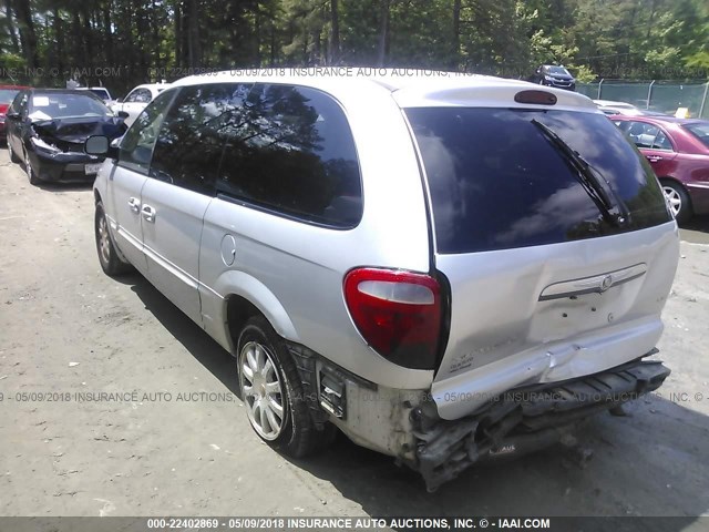 2C8GP54L52R693506 - 2002 CHRYSLER TOWN & COUNTRY LXI SILVER photo 3