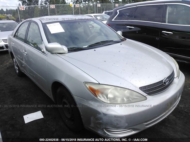 4T1BE32K14U876080 - 2004 TOYOTA CAMRY LE/XLE/SE ვერცხლისფერი ფოტო 1