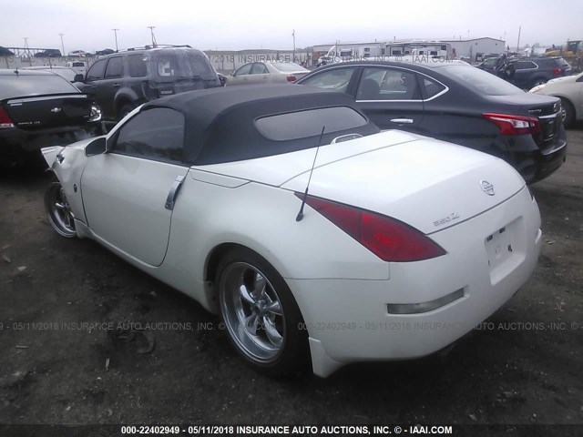 JN1AZ36AX4M251654 - 2004 NISSAN 350Z ROADSTER WHITE photo 3