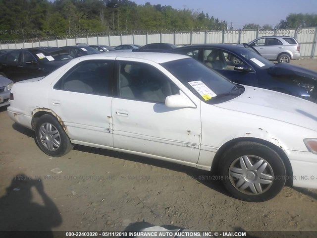 JT2BG22K010535791 - 2001 TOYOTA CAMRY CE/LE/XLE 白色 照片 6