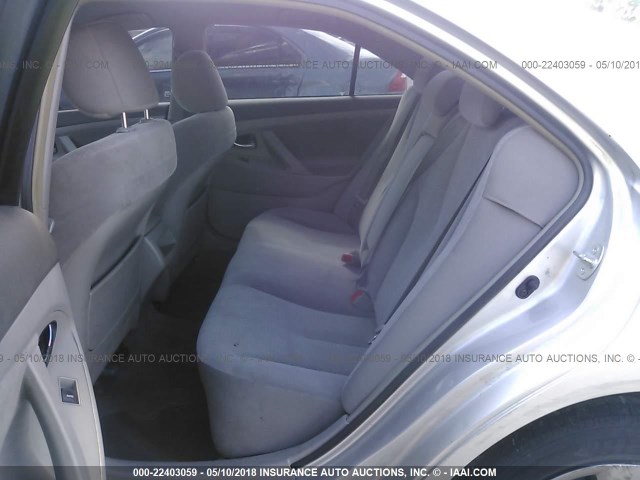 4T1BF3EK1BU718375 - 2011 TOYOTA CAMRY SE/LE/XLE 银色 照片 8