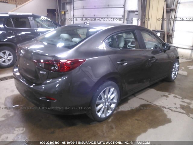 3MZBN1W39HM133136 - 2017 MAZDA 3 GRAND TOURING GRAY photo 4