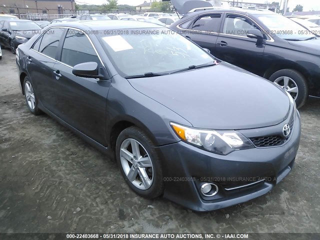 4T1BF1FKXDU251060 - 2013 TOYOTA CAMRY L/SE/LE/XLE GRAY photo 1