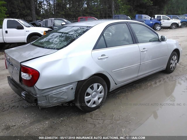 4T1BE32K33U145827 - 2003 TOYOTA CAMRY LE/XLE/SE SILVER photo 4