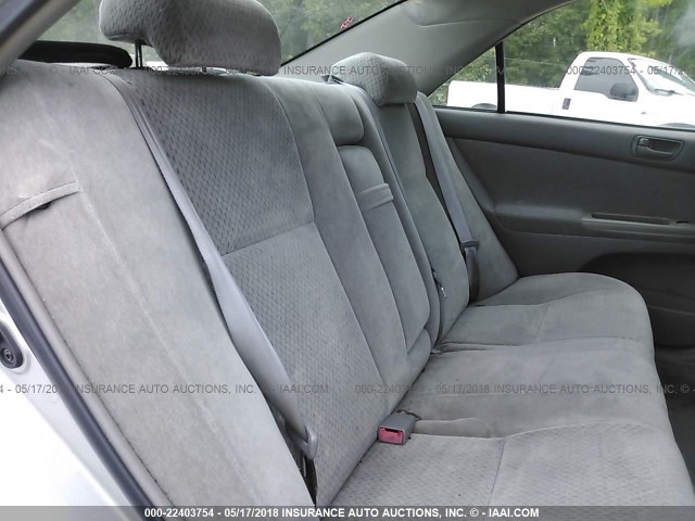 4T1BE32K33U145827 - 2003 TOYOTA CAMRY LE/XLE/SE SILVER photo 8