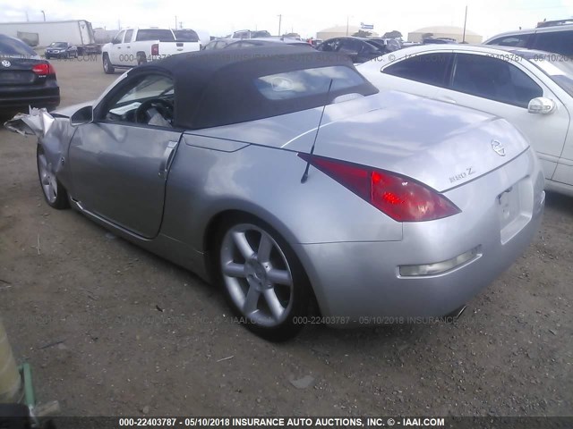 JN1AZ36A05M758144 - 2005 NISSAN 350Z ROADSTER SILVER photo 3