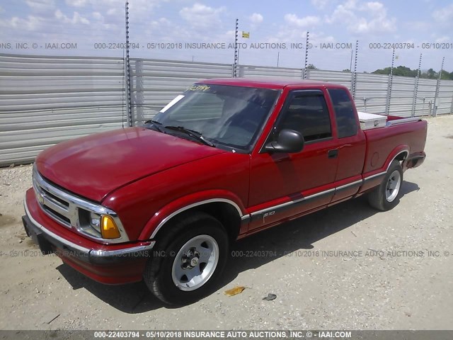 1GCCS1943S8194949 - 1995 CHEVROLET S TRUCK S10 RED photo 2