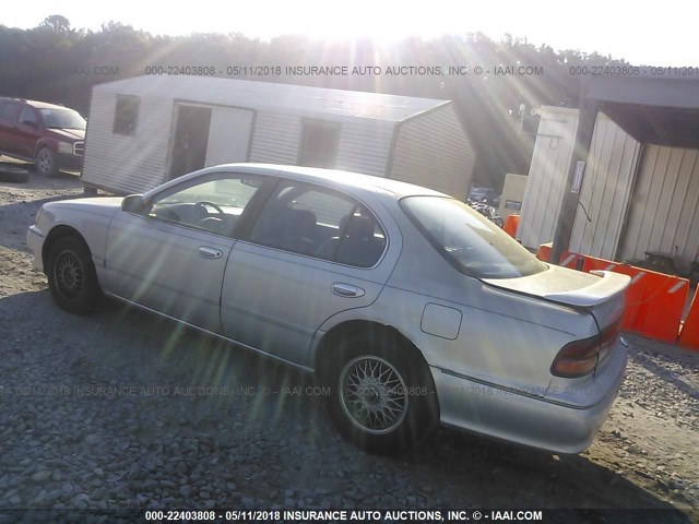 JNKCA21D5VT518519 - 1997 INFINITI I30 SILVER photo 3