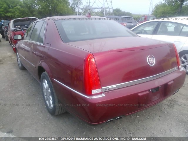 1G6KD5E63BU148052 - 2011 CADILLAC DTS LUXURY COLLECTION RED photo 3