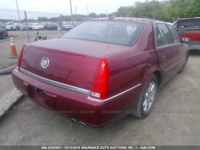 1G6KD5E63BU148052 - 2011 CADILLAC DTS LUXURY COLLECTION RED photo 4