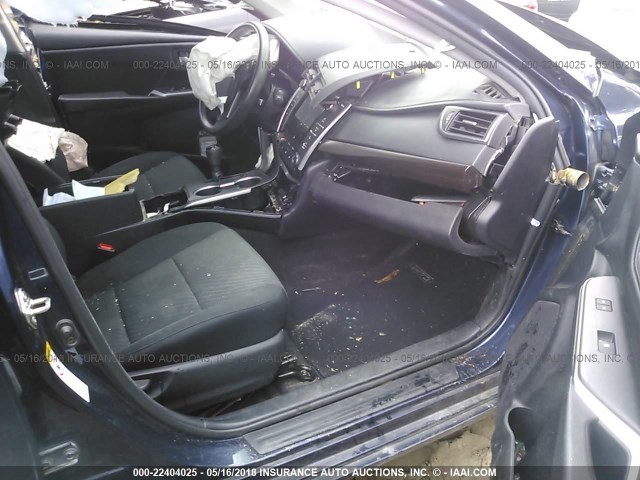 4T1BF1FKXFU967394 - 2015 TOYOTA CAMRY LE/XLE/SE/XSE Dark Blue photo 5