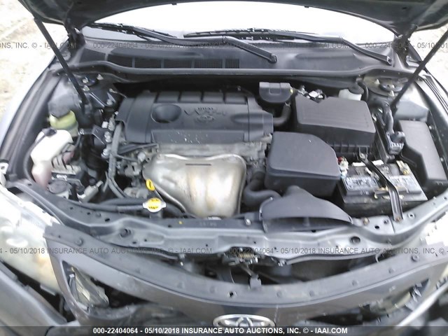 4T1BF3EKXBU161174 - 2011 TOYOTA CAMRY SE/LE/XLE ნაცრისფერი ფოტო 10