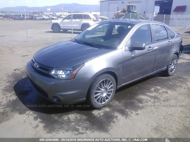 1FAHP3GN2AW173850 - 2010 FORD FOCUS SES GRAY photo 2