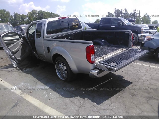 1N6BD06T05C444724 - 2005 NISSAN FRONTIER KING CAB XE SILVER photo 3