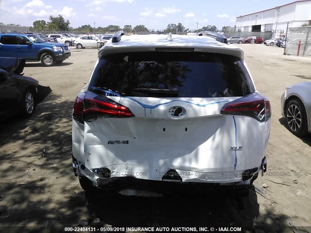 2T3WFREV8JW458836 - 2018 TOYOTA RAV4 ADVENTURE/XLE Ağ foto 6