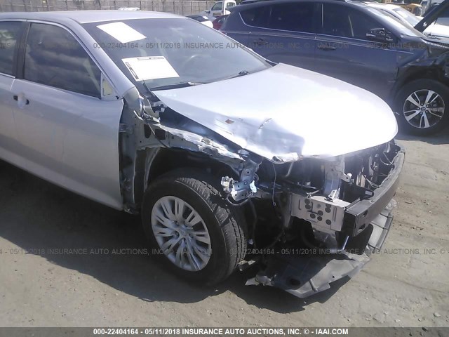 4T1BF1FK1EU859082 - 2014 TOYOTA CAMRY L/SE/LE/XLE 银色 照片 6