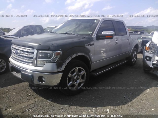 1FTFW1CF8DKD34267 - 2013 FORD F150 SUPERCREW SILVER photo 2