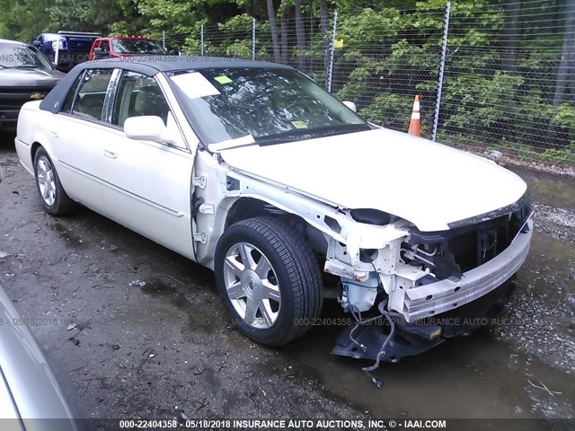 1G6KD57Y98U107352 - 2008 CADILLAC DTS WHITE photo 1