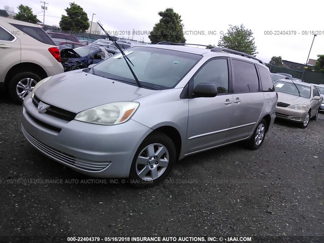 5TDZA23C95S286537 - 2005 TOYOTA SIENNA CE/LE SILVER photo 2