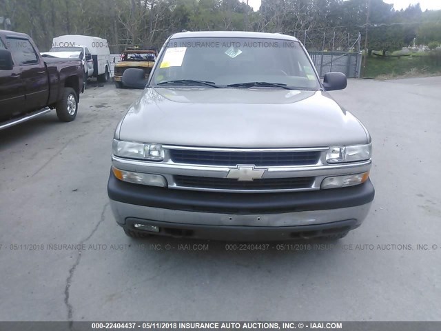 3GNFK16T93G269388 - 2003 CHEVROLET SUBURBAN K1500 TAN photo 6