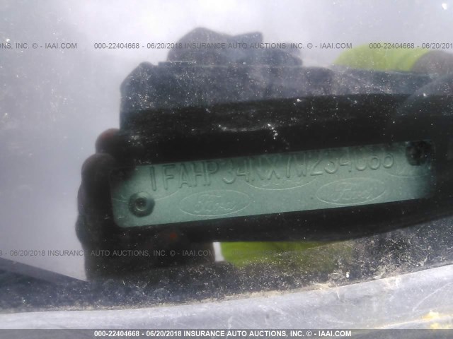 1FAHP34NX7W234066 - 2007 FORD FOCUS ZX4/S/SE/SES 银色 照片 9