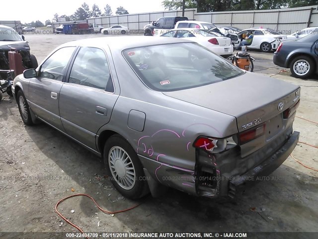 4T1BG22K6XU610353 - 1999 TOYOTA CAMRY CE/LE/XLE TAN photo 3