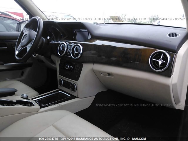 WDCGG8JB1EG249537 - 2014 MERCEDES-BENZ GLK 350 4MATIC GRAY photo 5